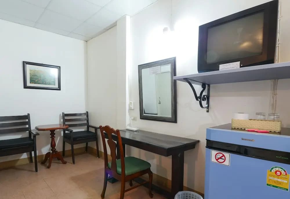 Standard Double room with balcony full double bed