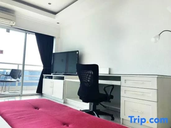 Studio with sea view