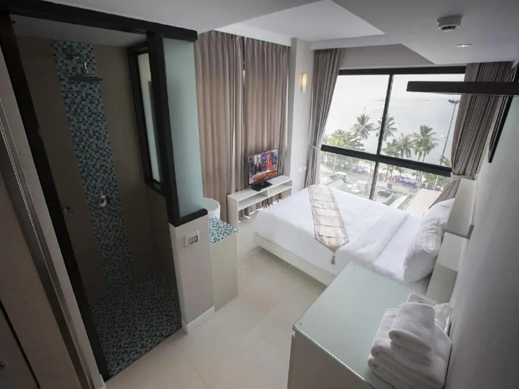 Standard Double room with sea view full double bed