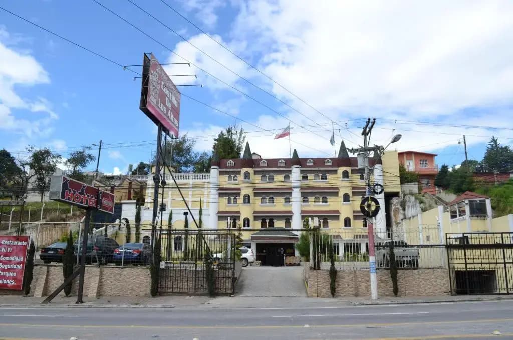 Hotel photo 1