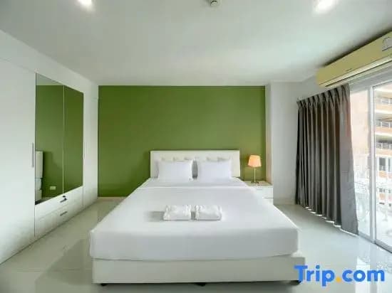 Deluxe Double room full double bed