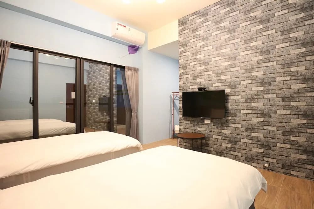 Comfort room