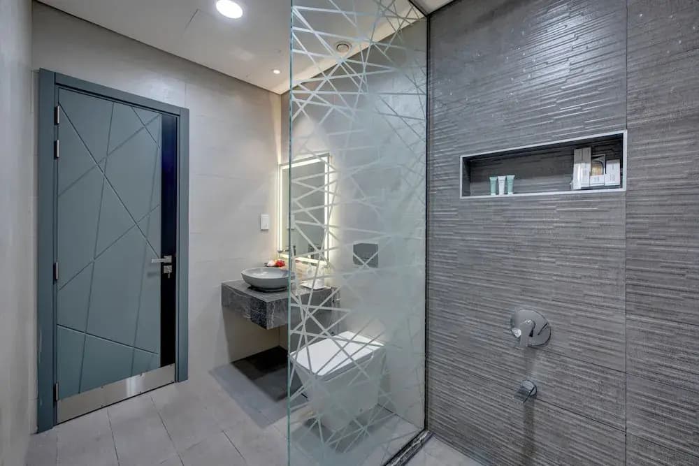 1 Bedroom Chalet with balcony