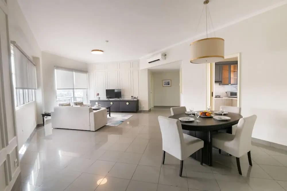 2 Bedrooms Suite with balcony