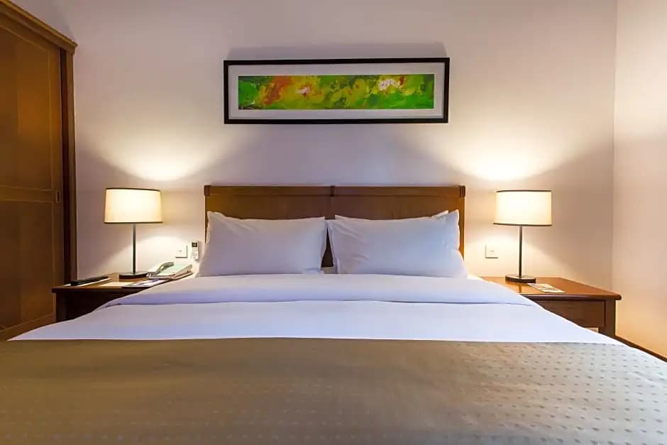 Standard Suite