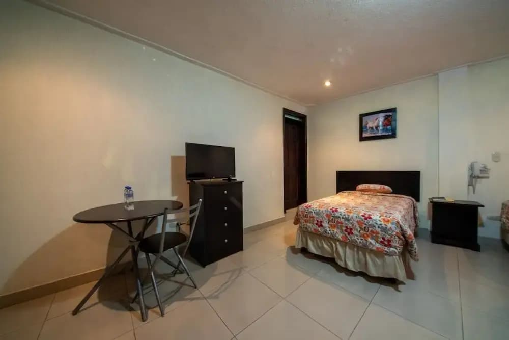 Hotel photo 5
