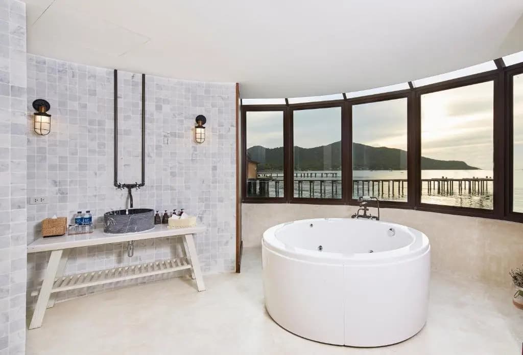 Villa with sea view