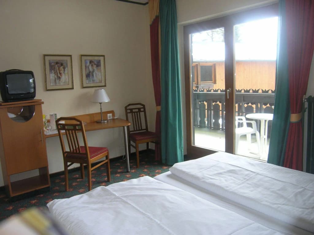 Hotel photo 1