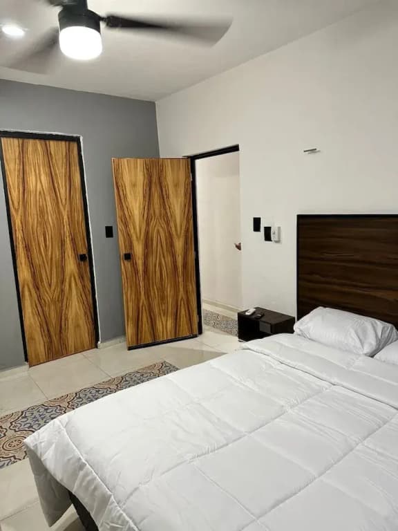 Economy room