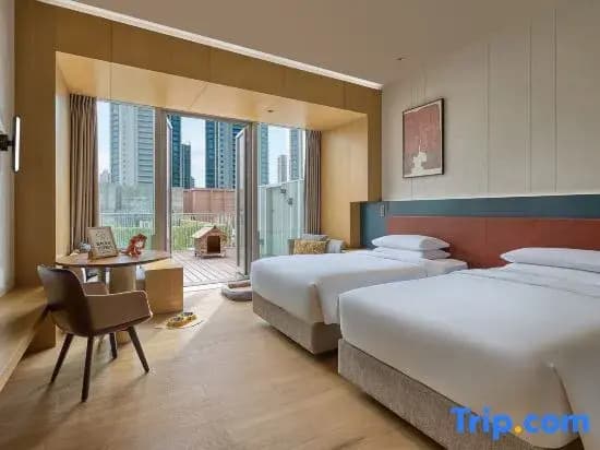 Standard room with balcony