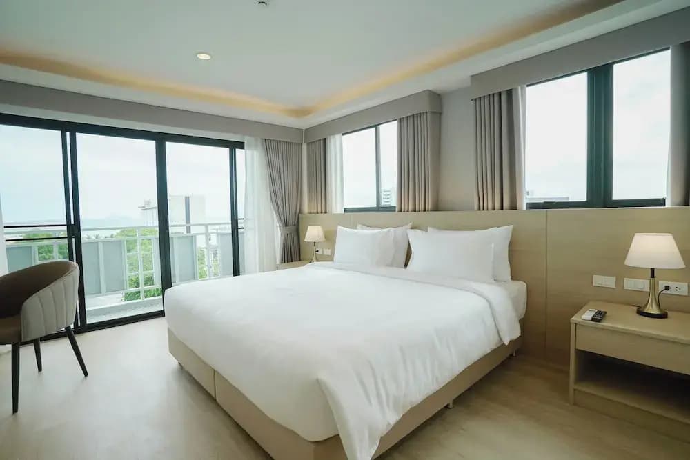 Hotel photo 11