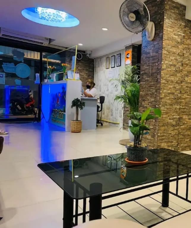 Hotel photo 1