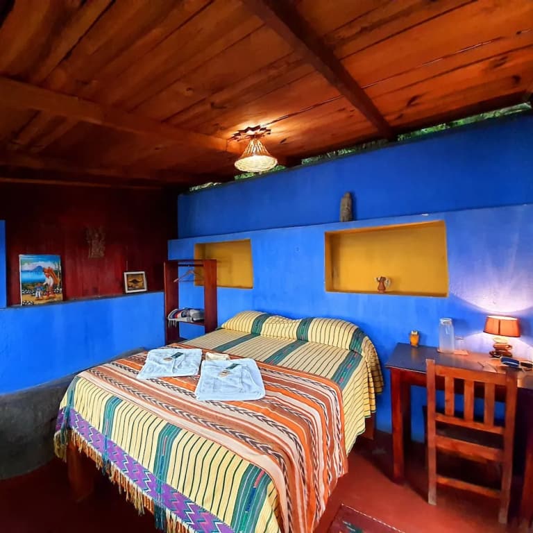 Deluxe Double room with lake view full double bed