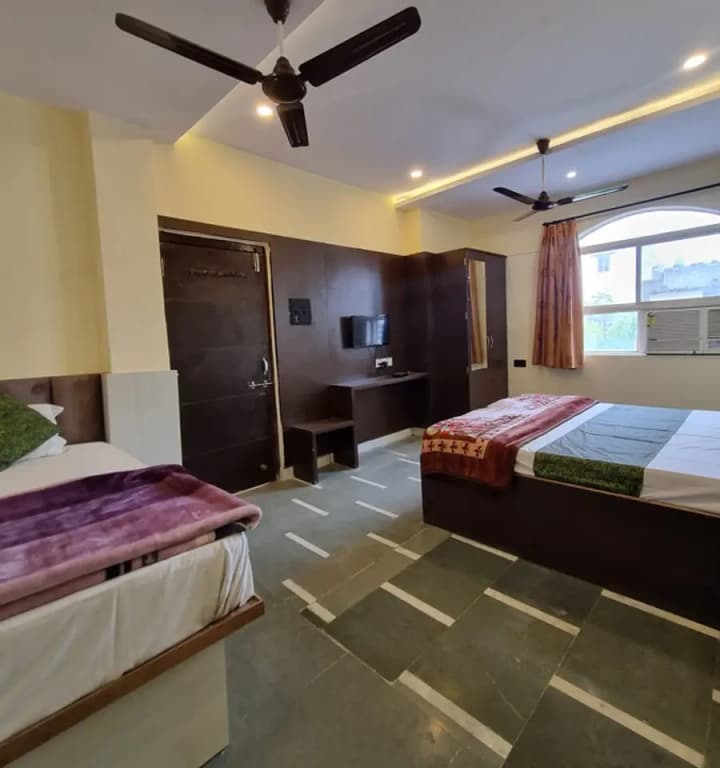 Deluxe Triple room