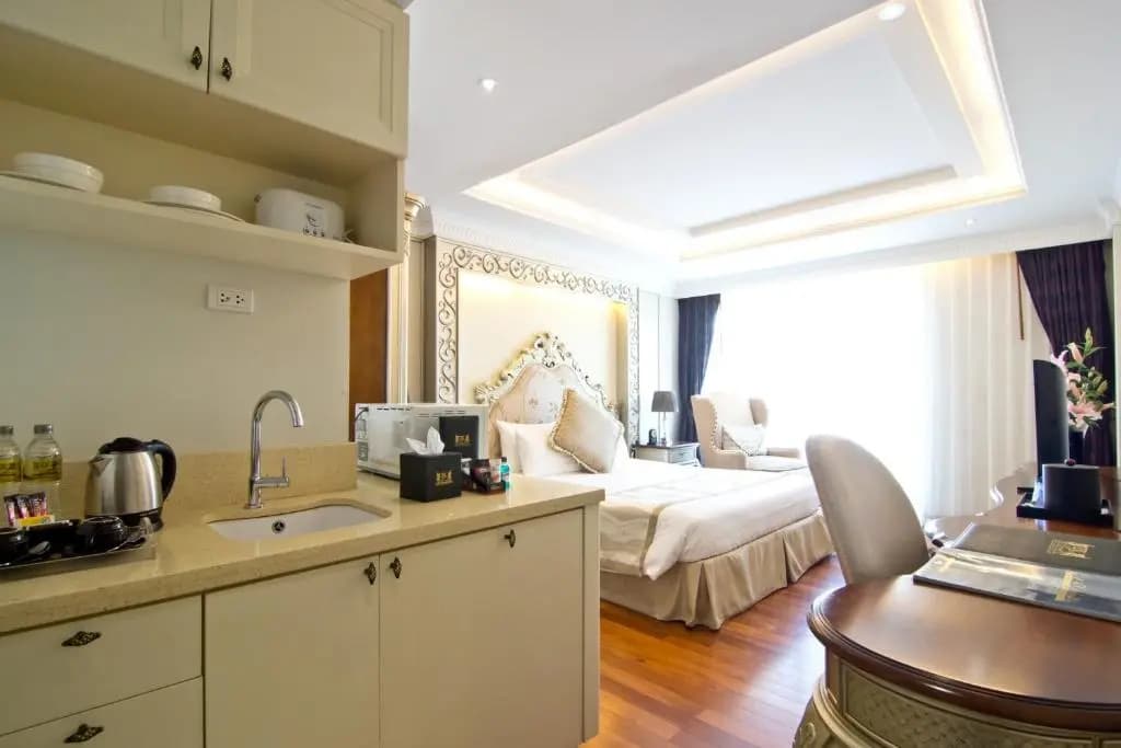 Deluxe with Jacuzzi Double room full double bed