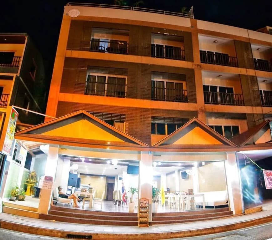 Hotel photo 1