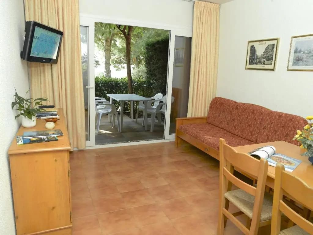 2 Bedrooms Basement Apartment