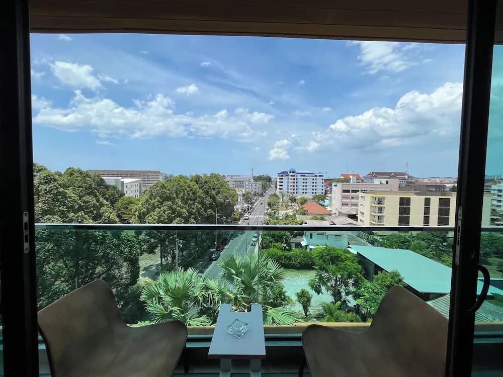 Standard Double room with balcony full double bed