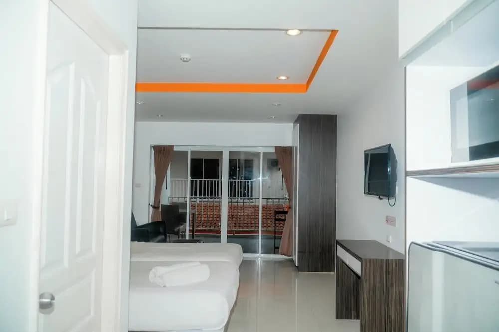 Hotel photo 12