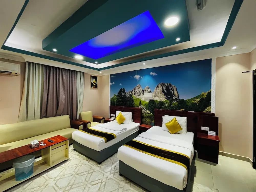 Economy room