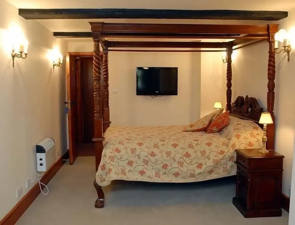 Superior Double room full double bed