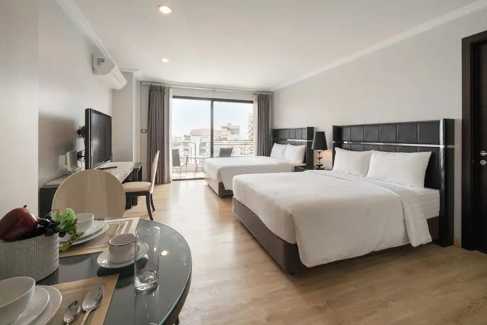 Deluxe Family room
