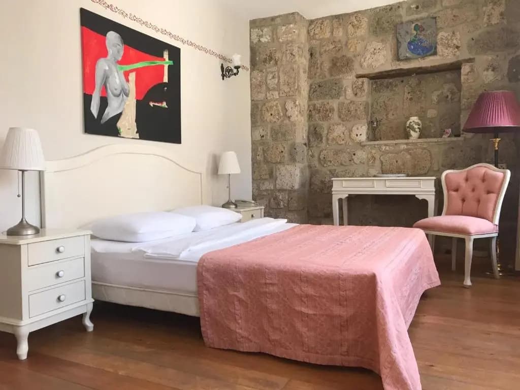 Deluxe Double room full double bed