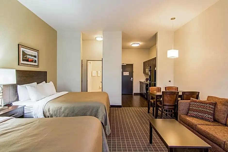 Quadruple Suite