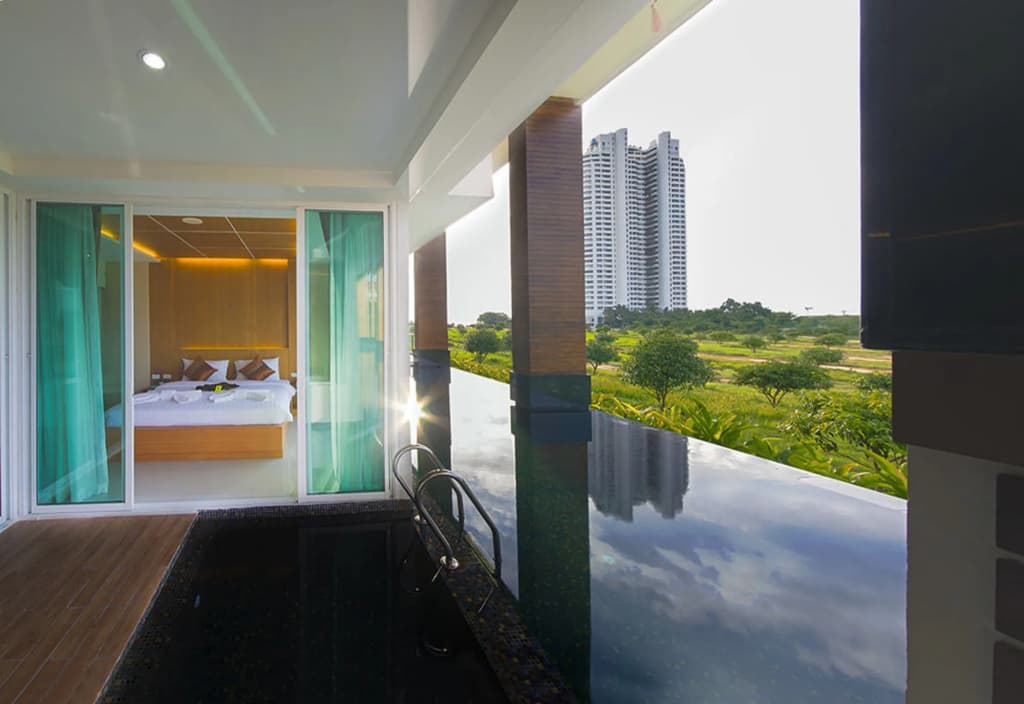 Hotel photo 8