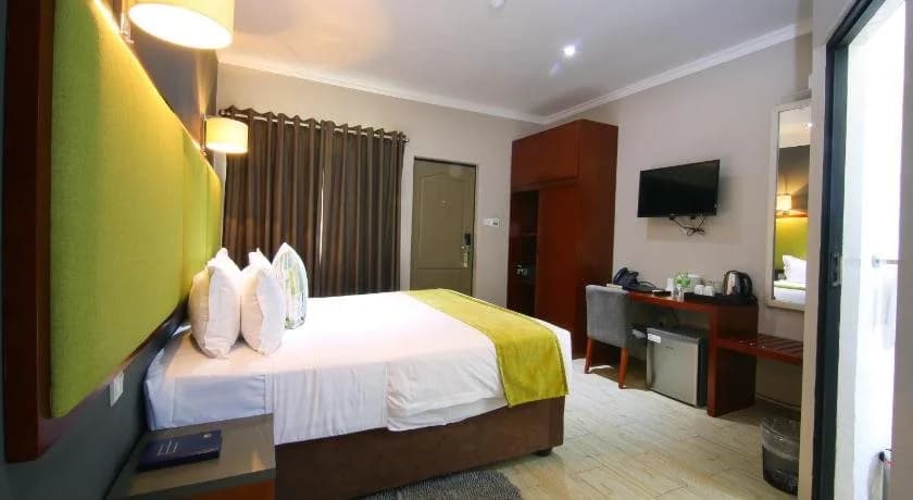 Hotel photo 1