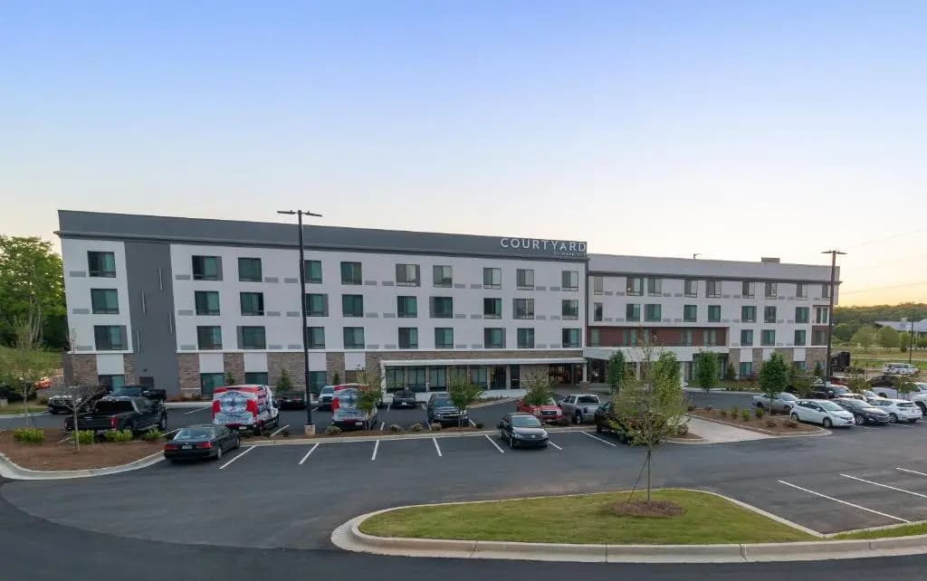 Hotel photo 1