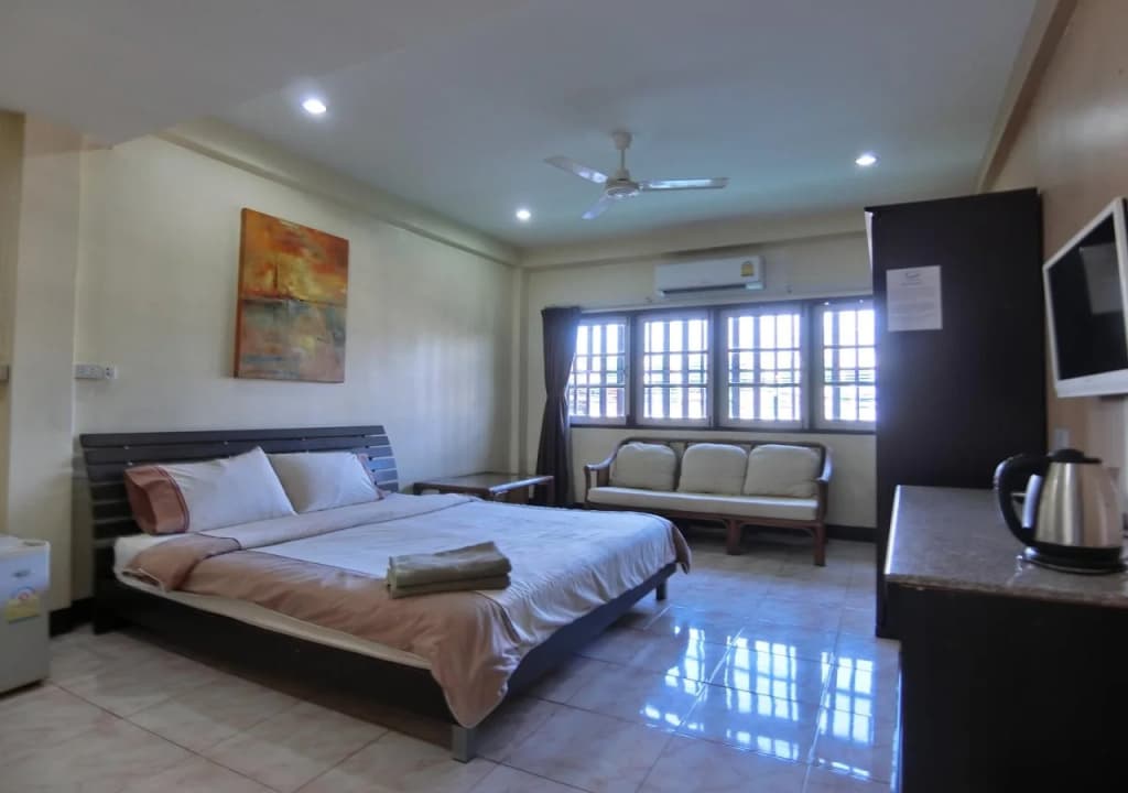 Hotel photo 1
