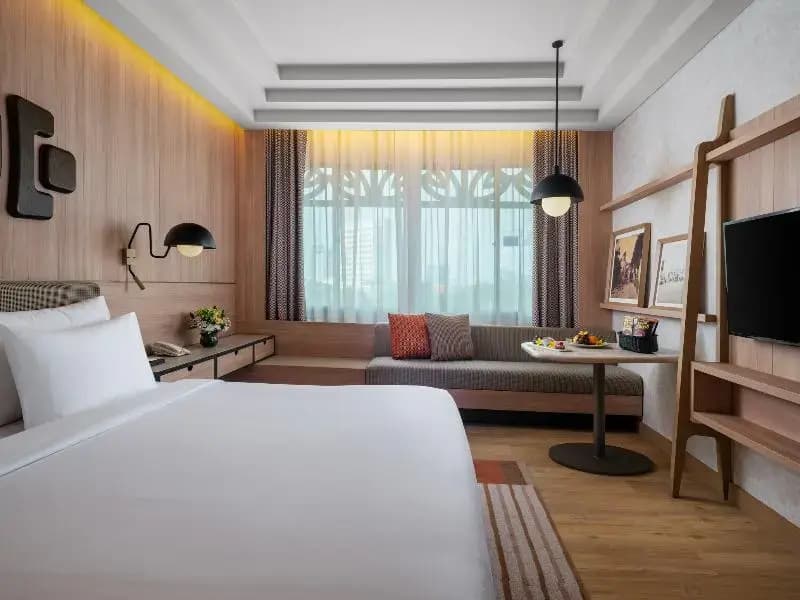 Premier room