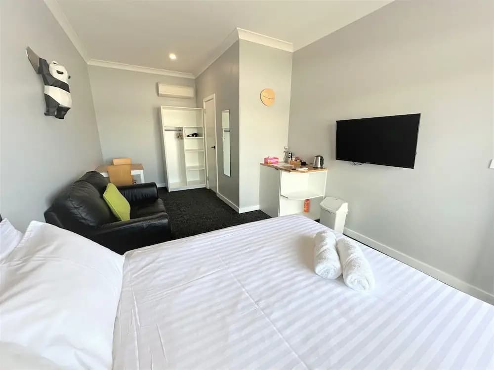 Deluxe Double room twin beds