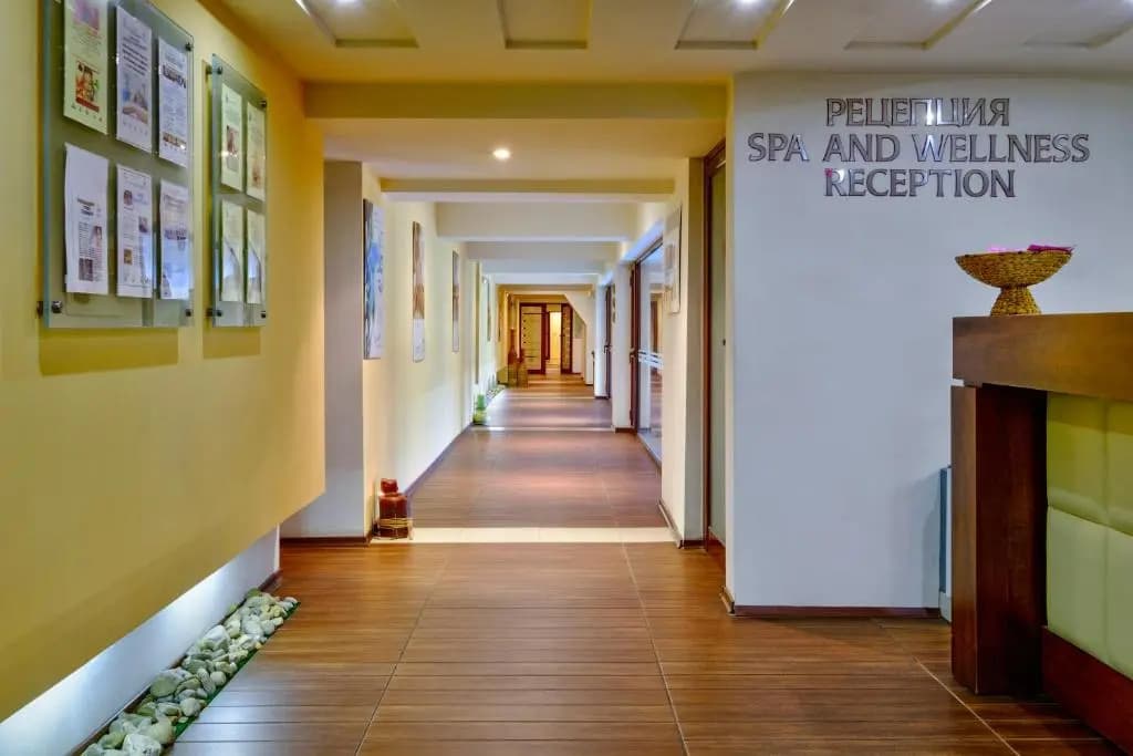 Hotel photo 11