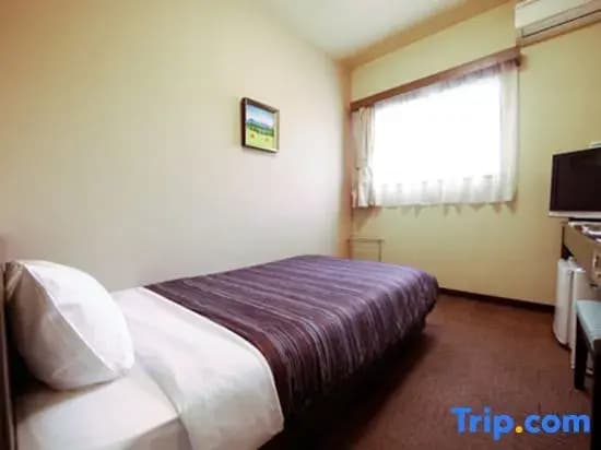 Bed in Dorm (male dorm)
