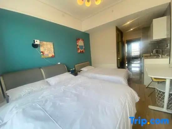 Standard Double Family room twin beds