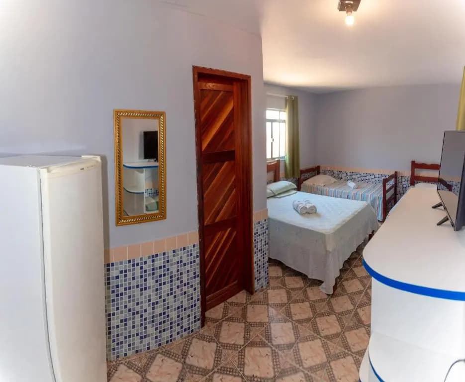 Standard Quadruple Suite