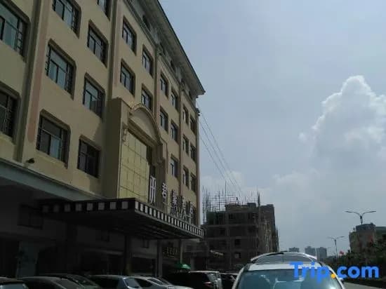 Hotel photo 13