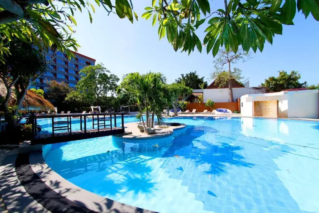 Hotel photo 2