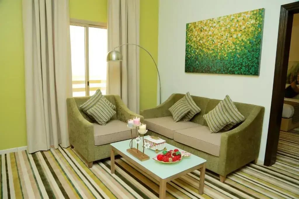 Deluxe Double Suite full double bed