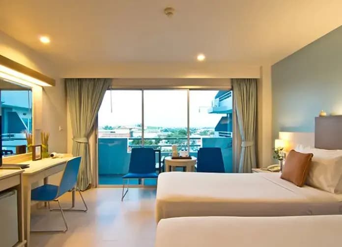 Superior Double room with balcony full double bed