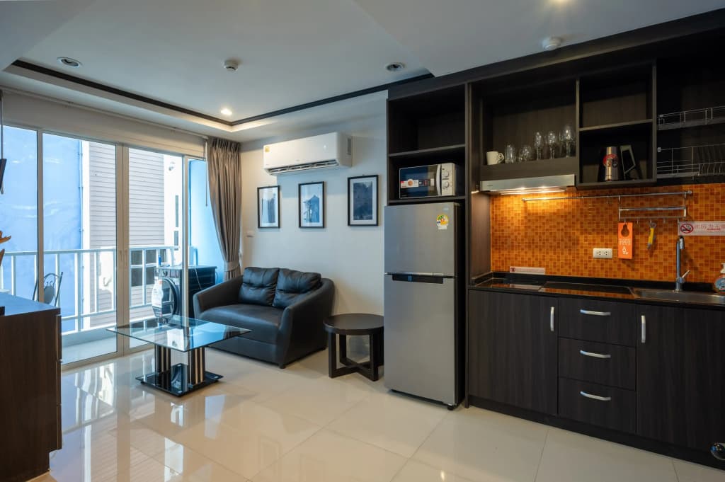 Standard Double room with balcony full double bed