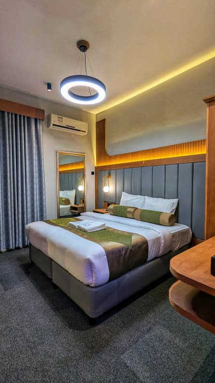 Hotel photo 8