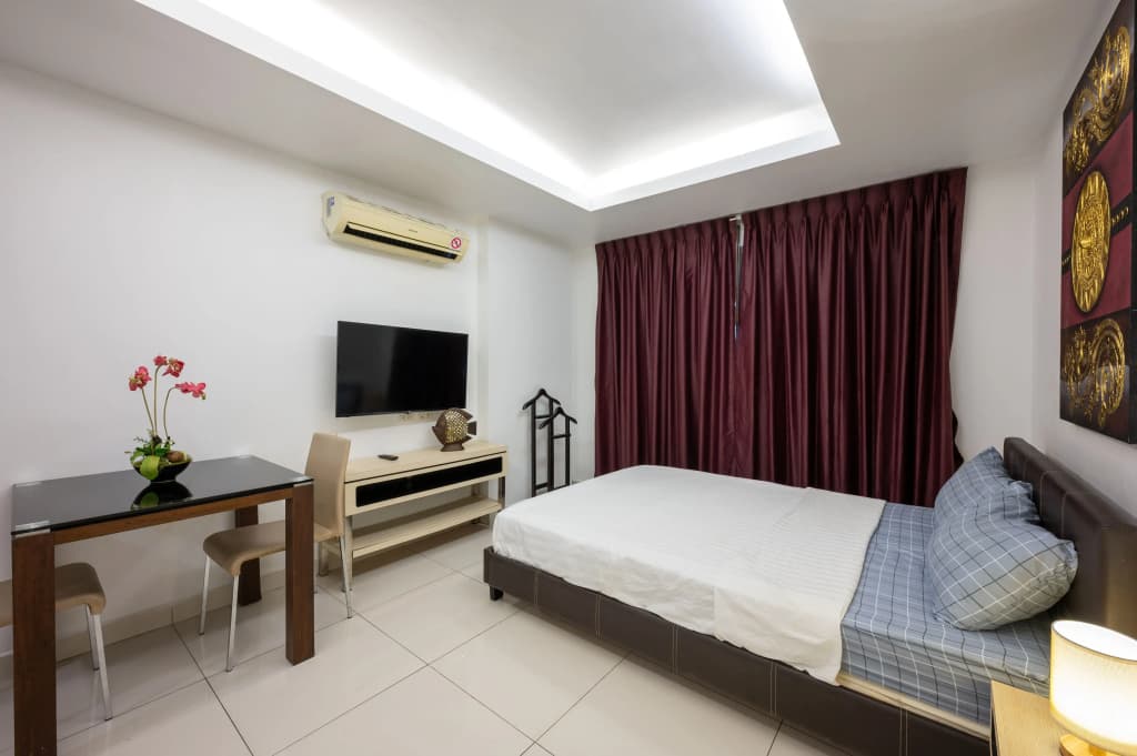 Deluxe Studio with balcony