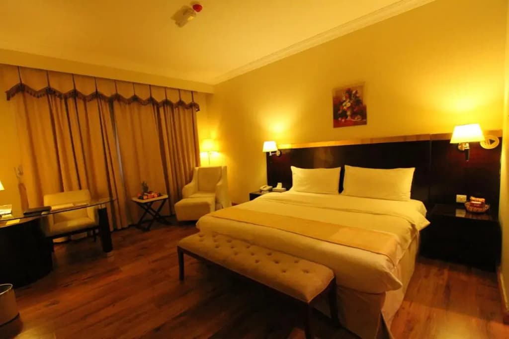 Hotel photo 13