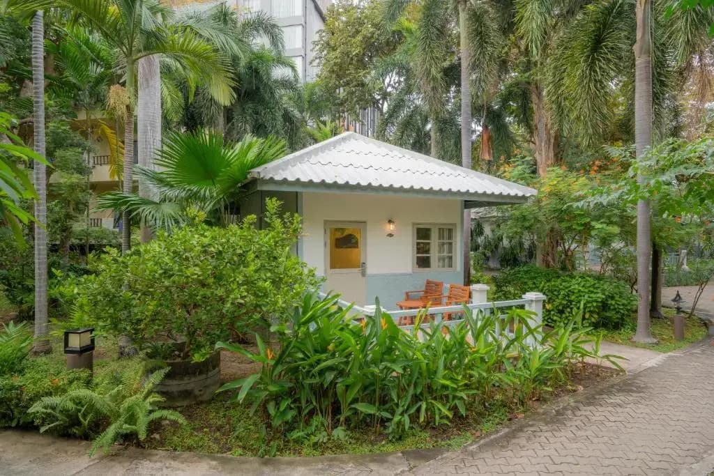 Superior Double Bungalow with garden view full double bed