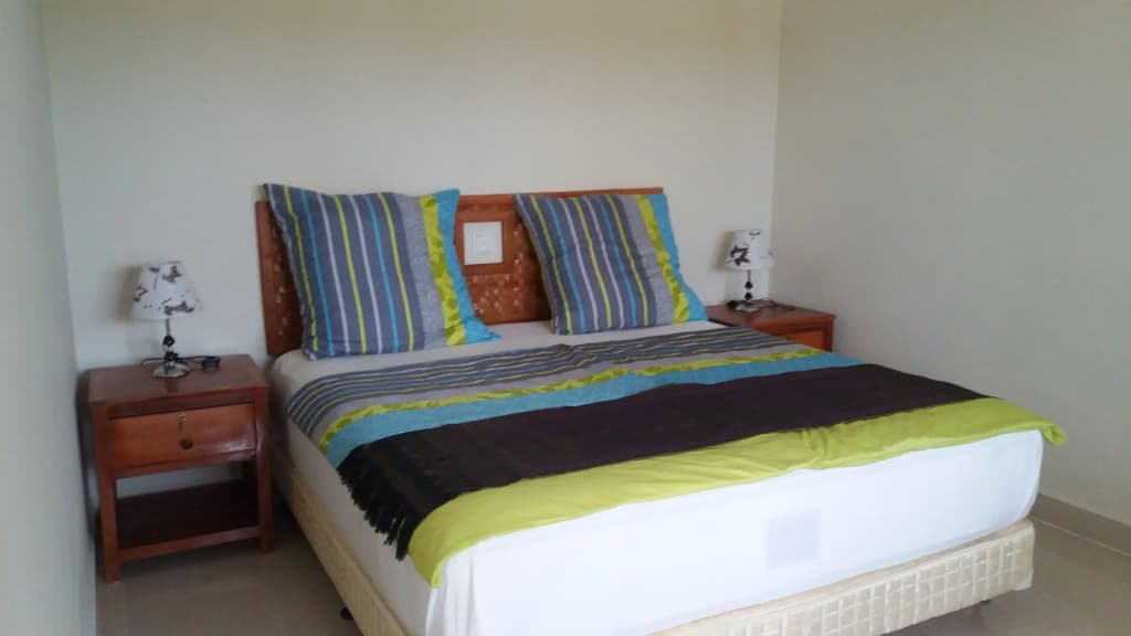Deluxe Double room with garden view full double bed