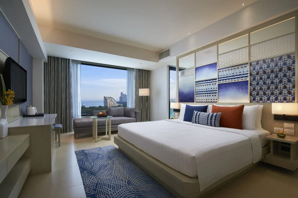 Deluxe Double room with ocean view full double bed
