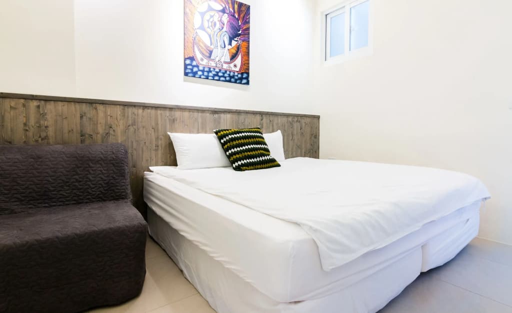 Economy Double room full double bed